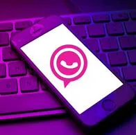 ¿Cómo funciona el ‘Modo Rosa’ de WhatsApp? Así podrá activarlo en el celular.