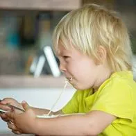 Restaurante Toccoa Riverside en Estados Unidos hace un cobro extra a padres con hijos malcriados. Muchas familias han criticado el lugar en Google.