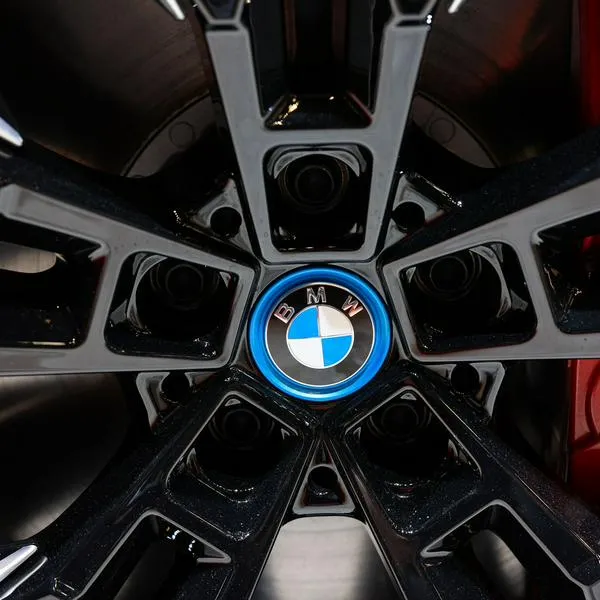 BMW ya está vendiendo carros último modelo en el país.