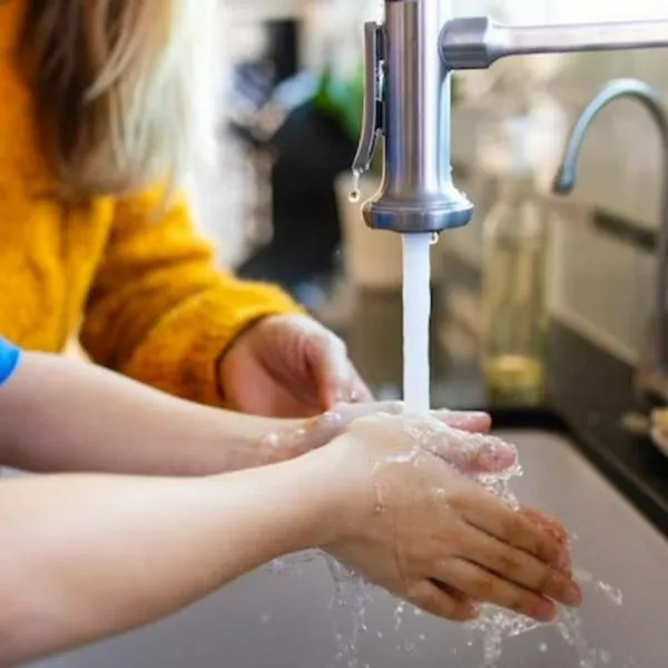 Cortes de agua y luz hoy en Cali: varios barrios se quedarán sin servicio por reparaciones en el sistema de eléctrico y de acueducto en la ciudad.