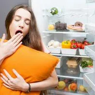 Comer de noche: aclaran si es bueno o malo y cuál es la hora máxima para hacerlo