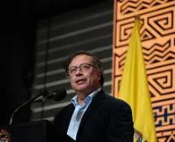 Presidente Petro responsabiliza al ELN de la vida del padre de Luis Díaz