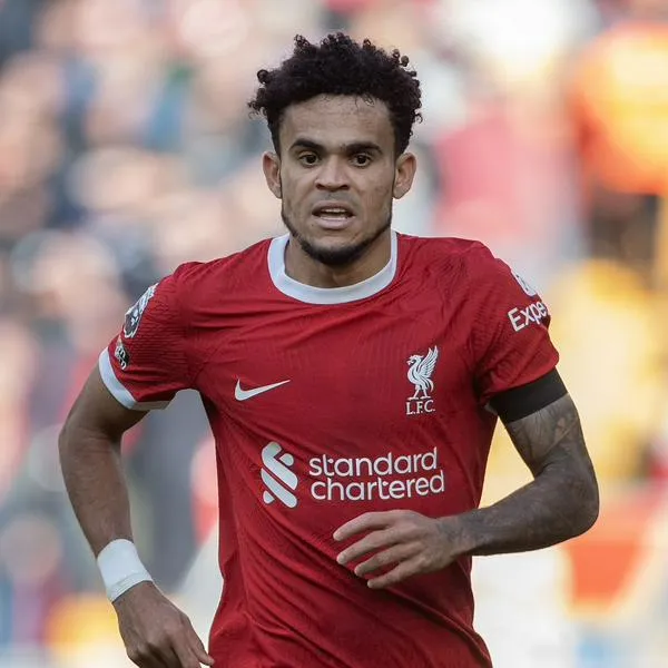 Luis Díaz en nota sobre cuándo juega el Liverpool y si el colombiano estará convocado