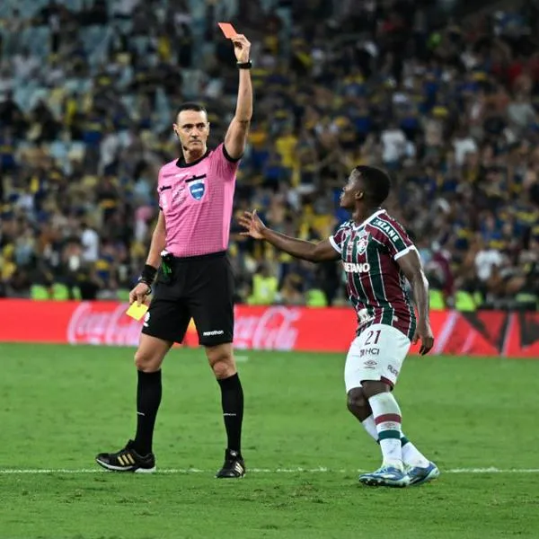 Gol de Kennedy en la final de la Copa Libertadores entre Fluminense y Boca Juniors.