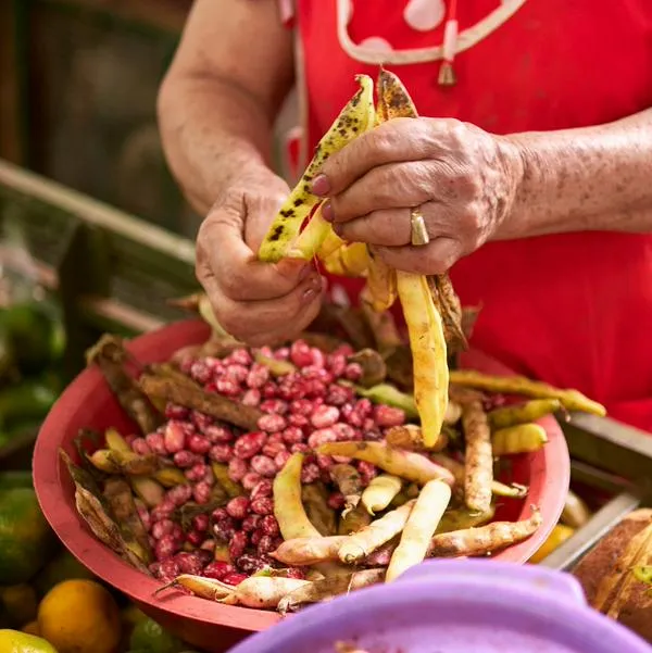 Alimentos bajarían de precio en Colombia: inflación iría a la baja