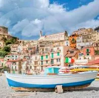 Los pueblos de Italia que pagan más de $100 millones por vivir allí.