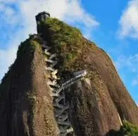 Piedra del Peñol permanecerá cerrada hasta que descarten riesgos por accidente