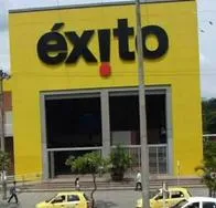 Revelan detalles del preacurdo para la OPA de Grupo Calleja por almacenes Éxito. Además, advirtieron que negocio podría caerse.