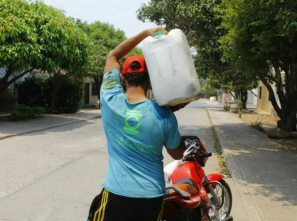 Habitantes de La Paz llevan más de 10 días sin agua