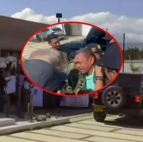 Videos del papá de Luis Día llorando luego de ver a su familia en su casa en La Guajira.
