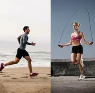 Qué ejercicio es mejor para bajar de peso: ¿correr o saltar lazo? Le explicamos.