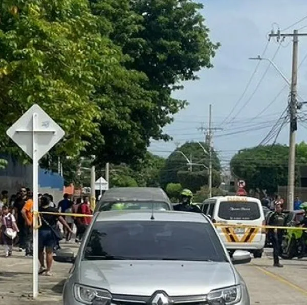 Asesinan a padre de familia dentro del carro cuando iba a dejar a su hija en el colegio.