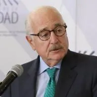 Al expresidente Andrés Pastrana le hackearon su página de Facebook, según informó en su cuenta de X. Dijo que 