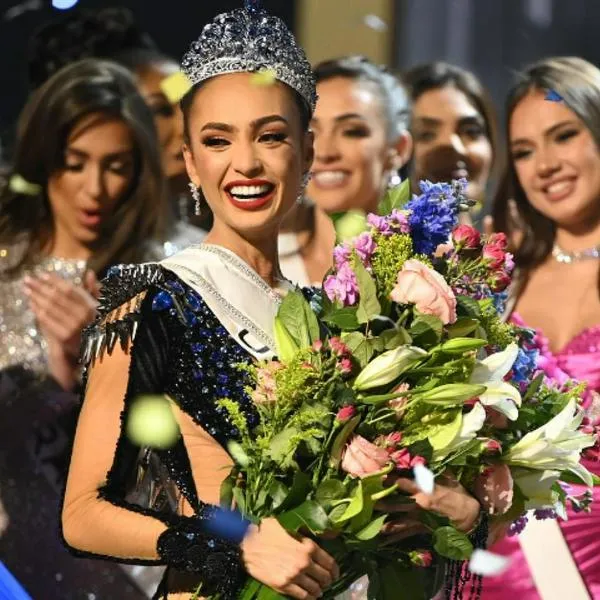R'Bonney Gabriel, Miss Estados Unidos fue elegida Miss Universo 2022. 