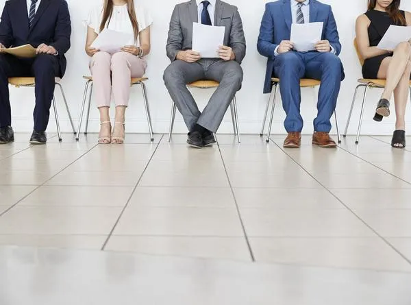 Consejos para vestirse correctamente para una entrevista tanto para hombres y mujeres