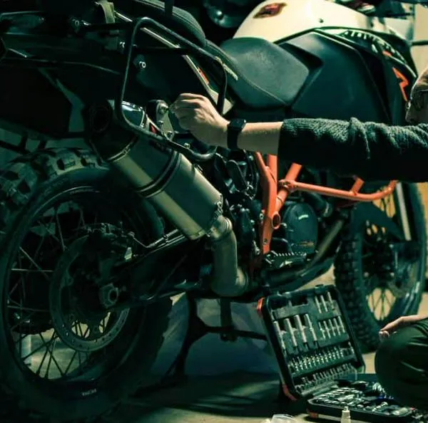 ¿Sabe cuándo cambiar la pastilla del freno a su moto? Tenga en cuenta estas señales