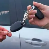 Por no haber hecho el traspaso del carro, ciudadano ahora debe $ 2.312.000.