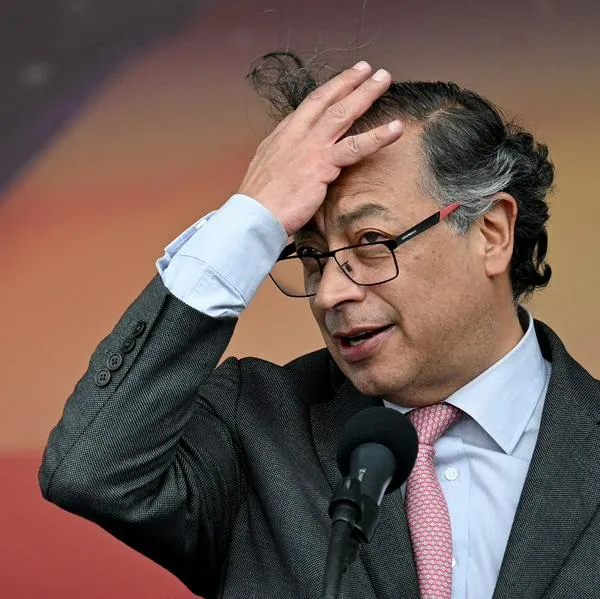 Gustavo Petro se reunirá los grupos Aval, Santo Domingo y otros cacaos empresariales