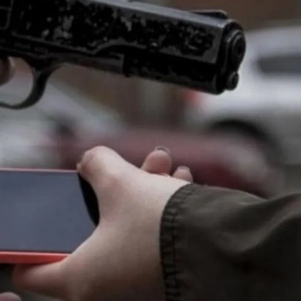 A ibaguereño lo robaron, le pegaron con un arma traumática por robarlo y se desató toda una persecución.