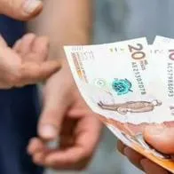 foto de pesos colombianos, a propósito de Deudas con bancos se heredan en Colombia: qué dice la ley y en qué caso se salva