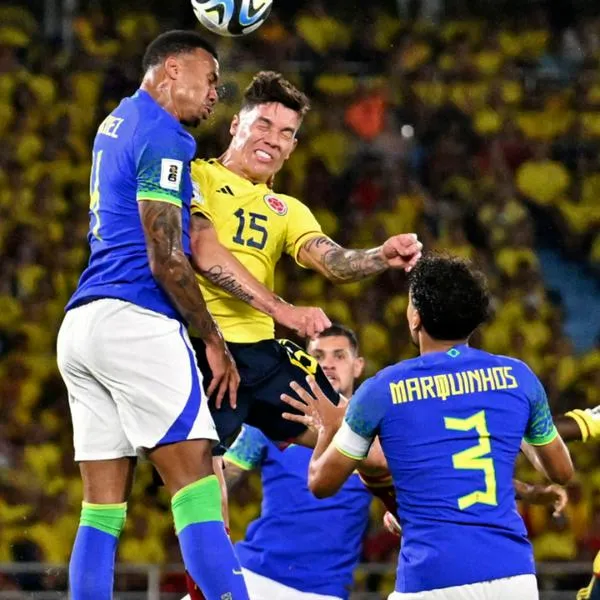 Dávinson Sánchez es desconvocado de la Selección Colombia para el partido ante Paraguay: detalles y por qué.