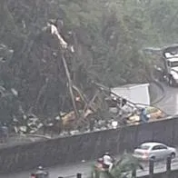 Fuertes lluvias en Manizales, acompañadas de vendavales, provocaron diferentes emergencias