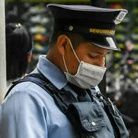 Foto de guardia de seguridad, en nota de vigilantes en Colombia como gestores de seguridad y de qué trata propuesta del Gobierno Petro.