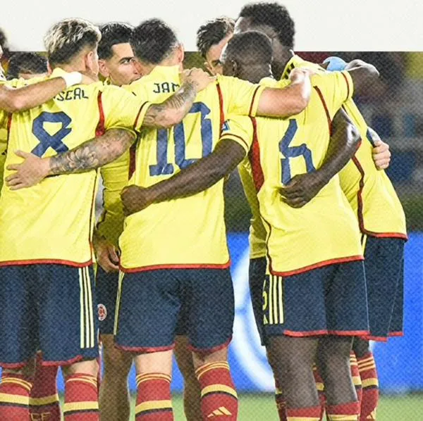 Selección Colombia sufre otra baja para enfrentar a Paraguay: defensor titular se lesionó