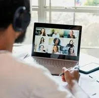 Ventajas y desventajas de hacer una carrera en modalidad virtual en Colombia. Esto también depende del tipo de vida que tenga cada estudiante.