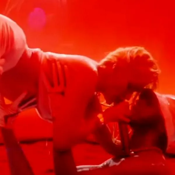 Karol G lanza nueva música con n sensual video en los Billboard 2023.