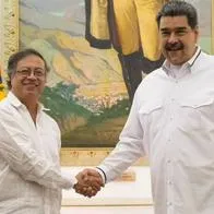 Exministros criticaron la idea de Gustavo Petro de asocial PDVSA con Ecopetrol.