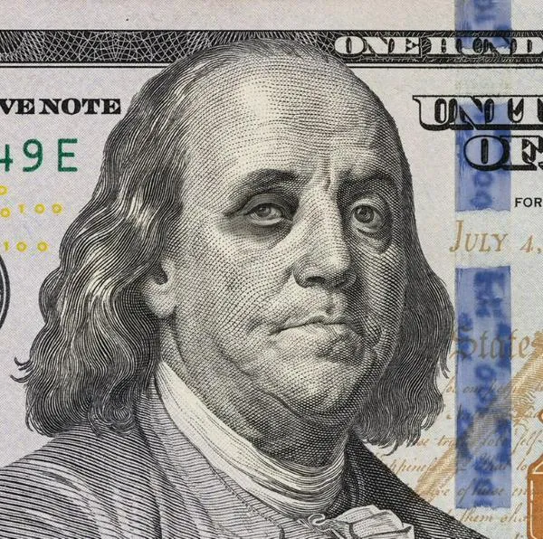 Dólar hoy: preció pierde casi $50 y se ubica lejos de los $4.100 por la FED