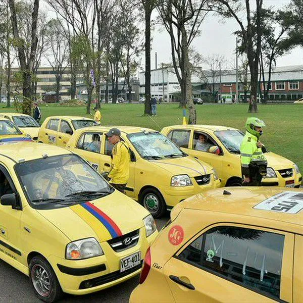 Líder de taxistas dice que el paro que se hará el 22 de noviembre en Bogotá no tendrá bloqueos, pero sí movilizaciones en 5 puntos estratégicos. 