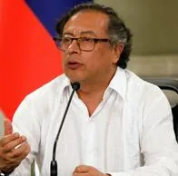 Gustavo Petro en Venezuela, donde aseguró que no descarta un convenio entre Ecopetrol y PDVSA para la explotación de petróleo en Venezuela. La empresa colombiana asegura que no tenía conocimiento de la idea