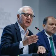 El ministro de Salud, Guillermo Alfonso Jaramillo, destapó aún más la crisis de EPS Sanitas y dijo que se quedó sin patrimonio ni reservas.