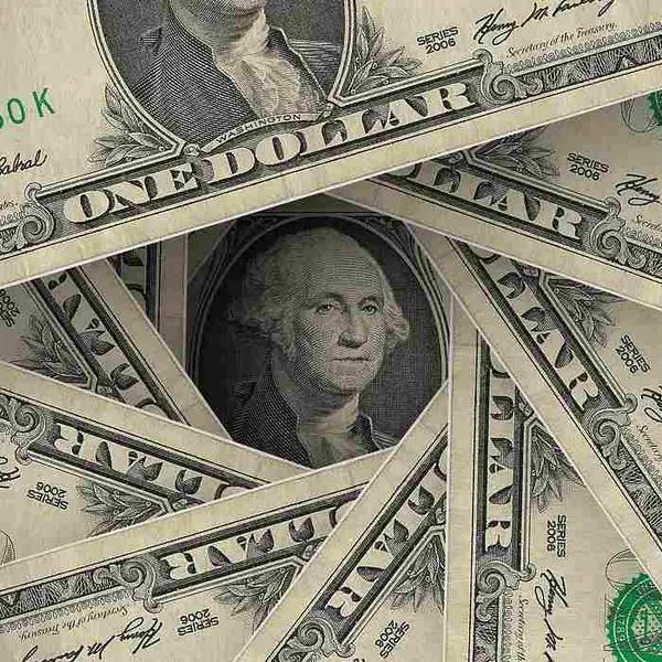 Dólar en Colombia revierte tendencia bajista y cierra por encima de $ 4.050