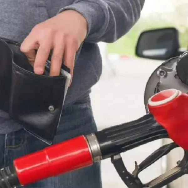 Precio de la gasolina Colombia bajaría con proyecto de ley; esto faltaría
