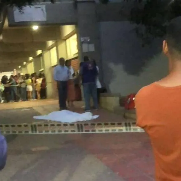 Universidad del Atlántico de Barranquilla, donde una estudiante perdió la vida luego de caer de un cuarto piso de la instalación