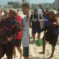 Vendedor de caipiriñas aceptó reto de hincha argentino y lo humilló en vivo en TyC Sports: video