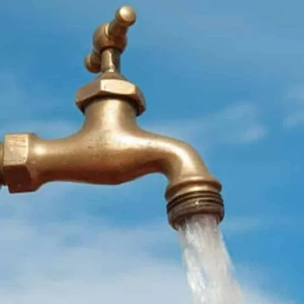 Cortes de agua hoy en Cali: varios barrios se quedarán sin servicio por reparaciones en el sistema de eléctrico y de acueducto en la ciudad.