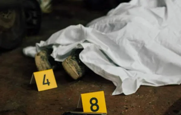 Asesinan a una mujer en una casa de Bello