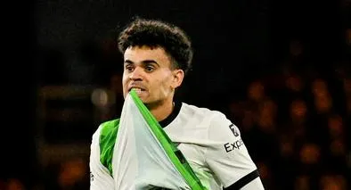Luis Díaz está en duda para disputar el partido entre Liverpool y Manchester City por la punta de la Premier League por desgaste que tuvo con la Selección Colombia.