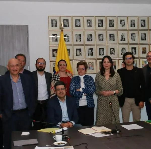 Estos son los puntos de inicio para primera reunión sobre salario mínimo de 2024 en Colombia.