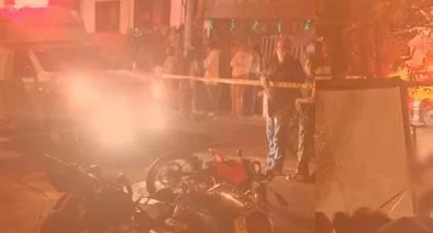 Murió al chocar con un andén y un muro cuando, al parecer, hacía piques en Manrique, Medellín 