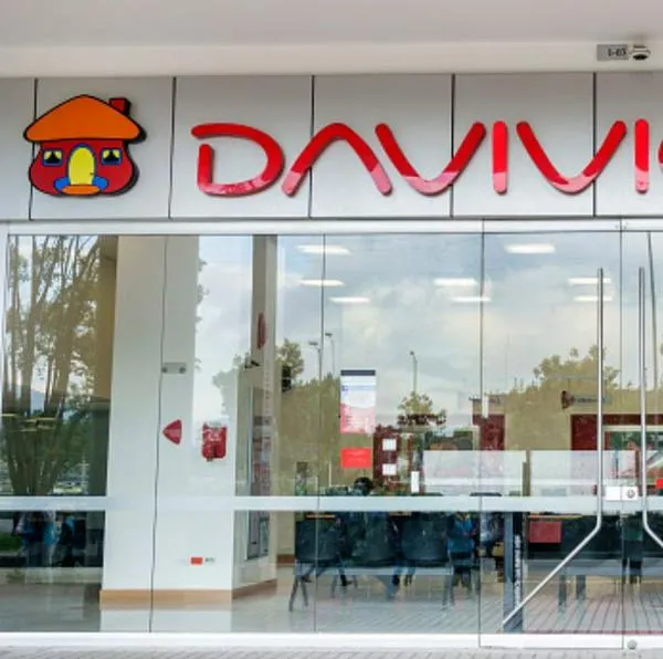 Davivienda y Grupo Bolívar les bajaron calificación de Fitch Ratings: qué pasó