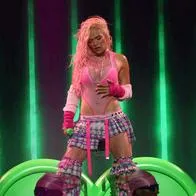 Foto de Karol G, en nota de concierto de la cantante en Medellín: lío para los que compraron boletas y polémica por altos precios