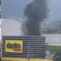 Fotos de incendio en Éxito, en nota de alerta por incendio en Éxito de Envigado con videos de centro comercial en llamas y con humo