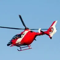 Video helicóptero cae en autopista en Madrid, España: 3 heridos