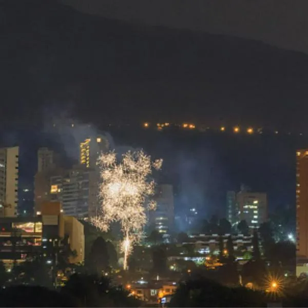 Medellín: alborada dejó 4 personas quemadas en Medellín, entre ellas un niño