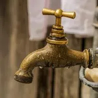 ¡A recoger agua! Cinco barrios de Cali se quedarán sin el servicio este viernes, primero de diciembre.